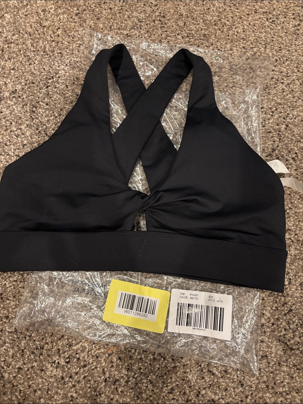 Fabletics Black Cross-Back Sports Bralette